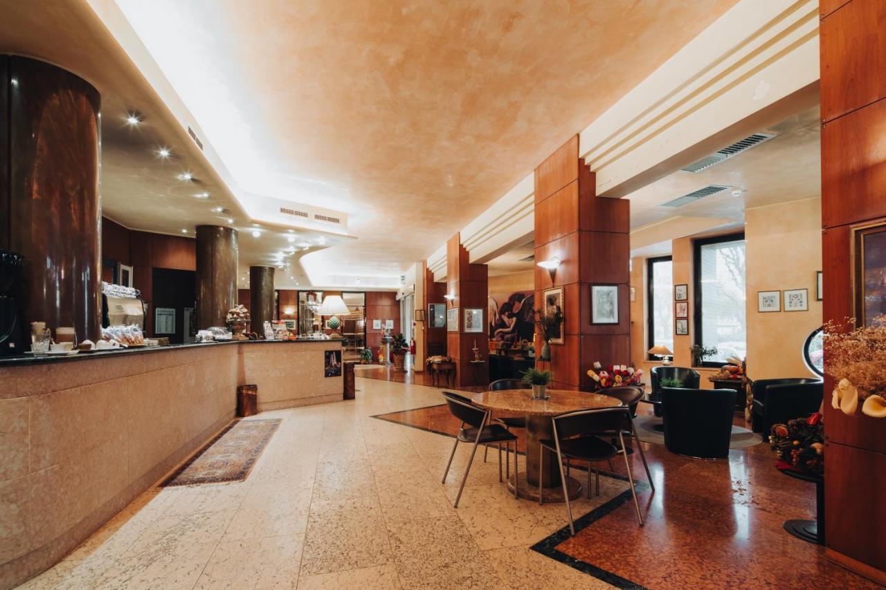 Hotel Alan أنسولا ديليميليا المظهر الخارجي الصورة