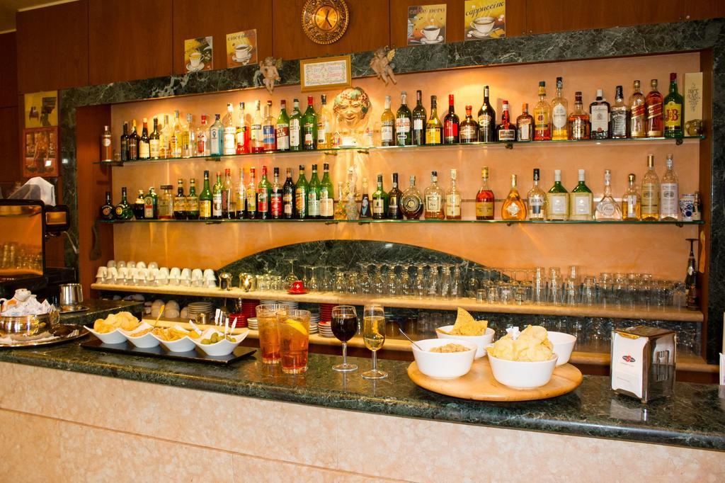 Hotel Alan أنسولا ديليميليا المظهر الخارجي الصورة