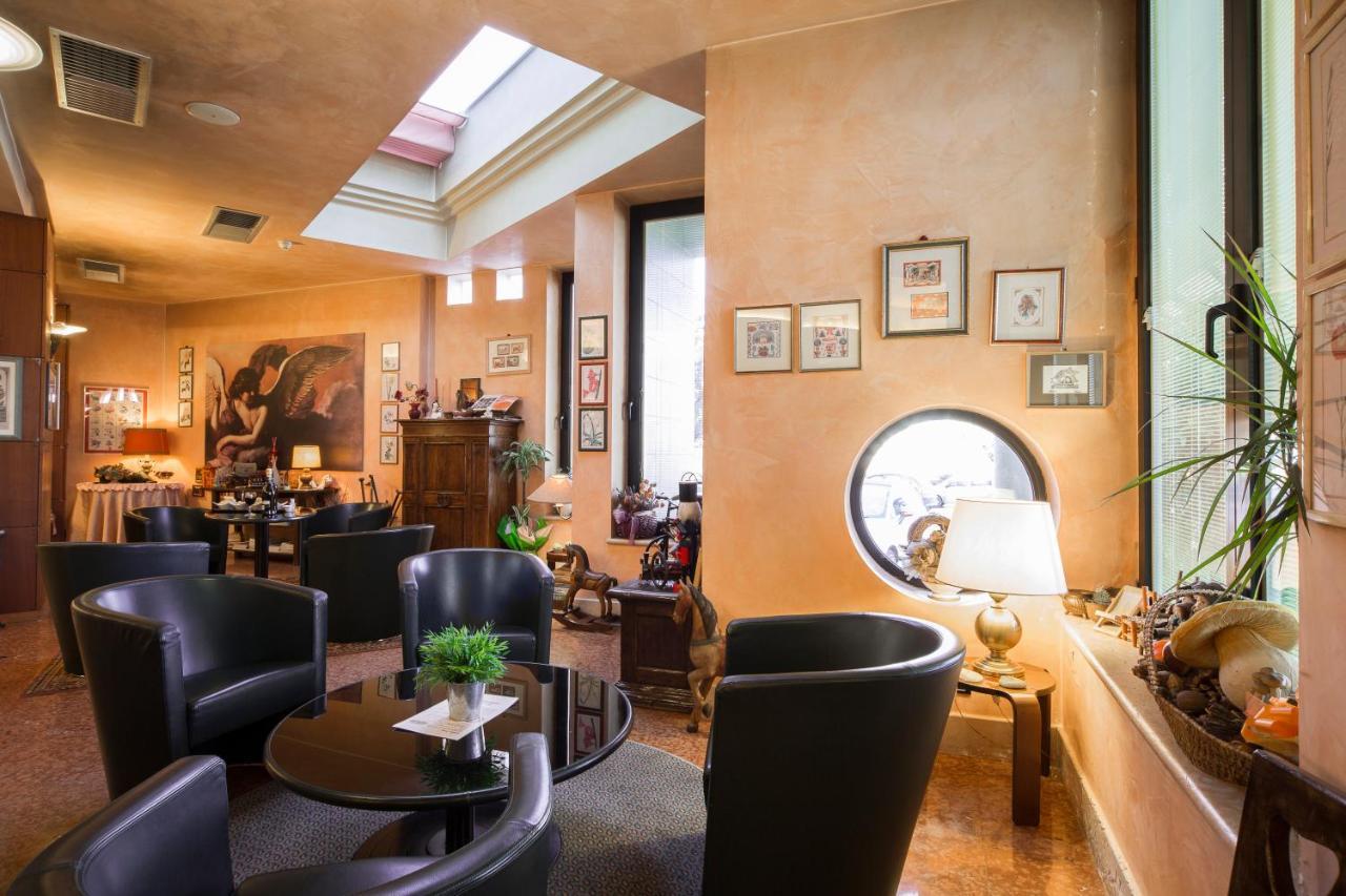 Hotel Alan أنسولا ديليميليا المظهر الخارجي الصورة